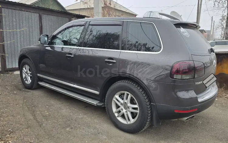 Volkswagen Touareg 2008 года за 7 200 000 тг. в Караганда