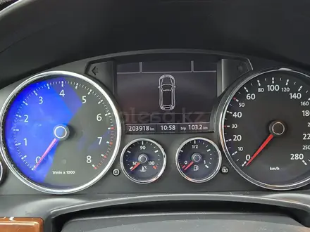 Volkswagen Touareg 2008 года за 7 200 000 тг. в Караганда – фото 21