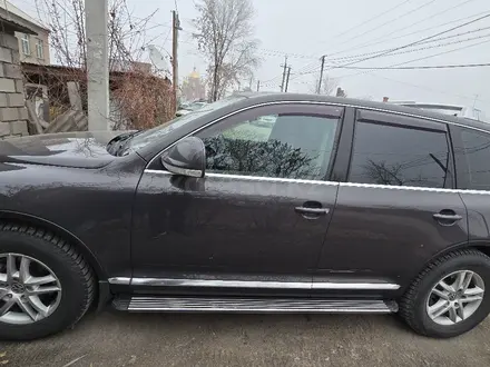 Volkswagen Touareg 2008 года за 7 200 000 тг. в Караганда – фото 8