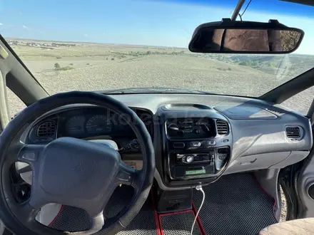 Mitsubishi Space Gear 1995 года за 2 250 000 тг. в Аягоз – фото 12