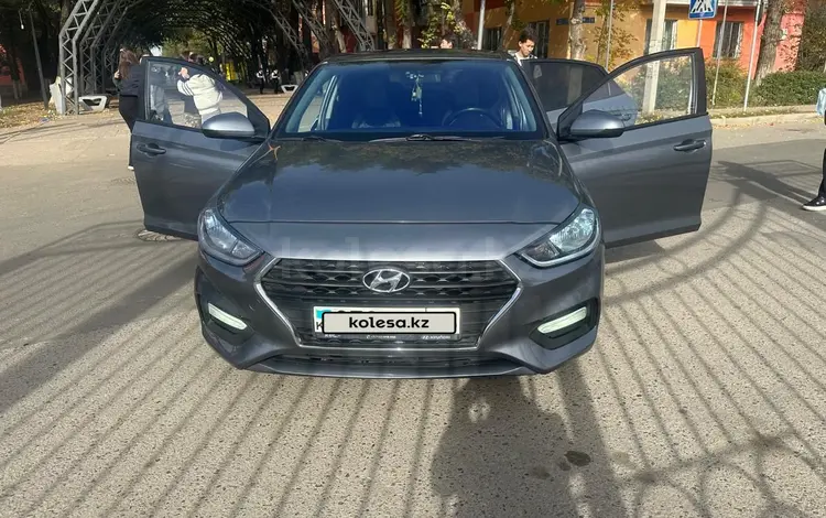 Hyundai Accent 2019 года за 5 800 000 тг. в Отеген-Батыр