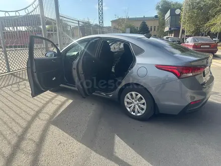 Hyundai Accent 2019 года за 5 800 000 тг. в Отеген-Батыр – фото 10