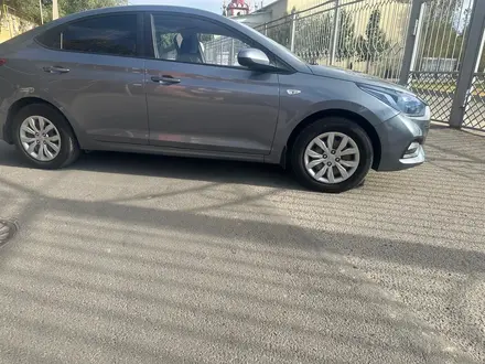 Hyundai Accent 2019 года за 5 800 000 тг. в Отеген-Батыр – фото 7