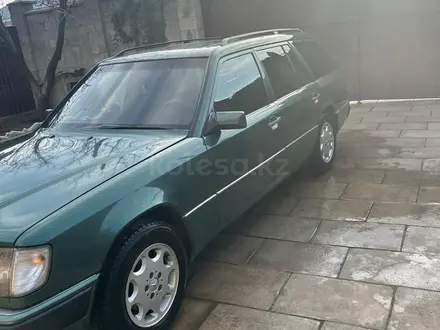 Mercedes-Benz E 230 1991 года за 1 900 000 тг. в Тараз – фото 4