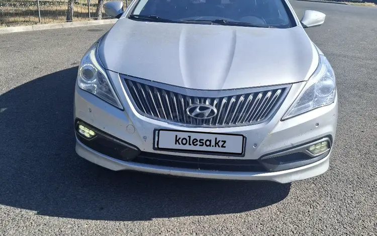 Hyundai Grandeur 2015 годаүшін7 300 000 тг. в Тараз