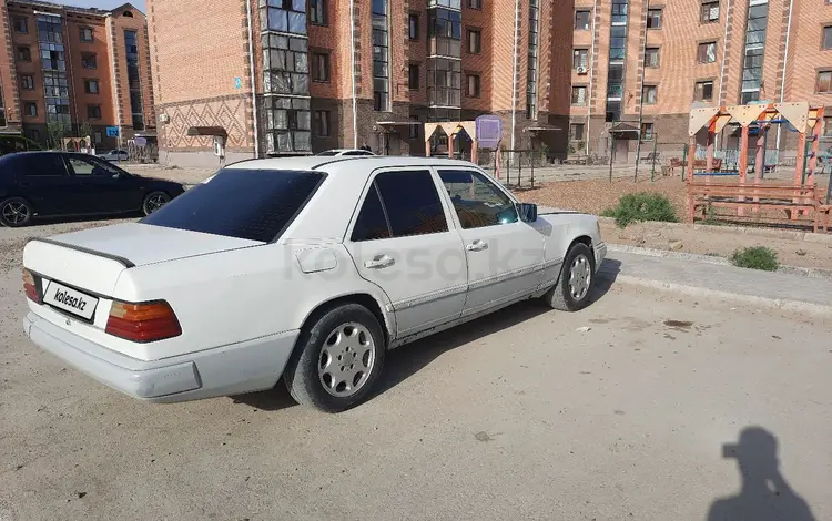 Mercedes-Benz E 200 1987 годаүшін700 000 тг. в Кызылорда