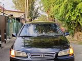 Toyota Camry 1999 года за 2 300 000 тг. в Алматы – фото 3