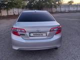 Toyota Camry 2013 годаfor8 500 000 тг. в Актау – фото 2