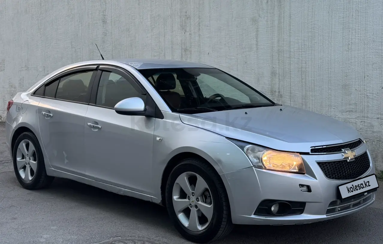 Chevrolet Cruze, 2011