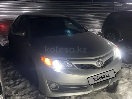 Toyota Camry 2012 года за 6 990 000 тг. в Алматы – фото 2