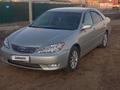 Toyota Camry 2006 года за 5 300 000 тг. в Чапаев – фото 2