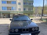 BMW 525 1991 года за 1 250 000 тг. в Астана – фото 2