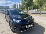 Toyota RAV4 2019 года за 14 000 000 тг. в Астана – фото 2