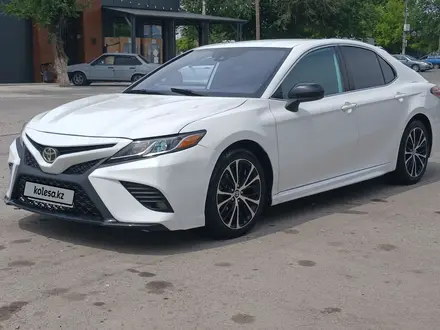 Toyota Camry 2020 года за 11 900 000 тг. в Тараз – фото 9