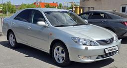 Toyota Camry 2005 годаүшін5 100 000 тг. в Астана – фото 2