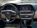 Hyundai Sonata 2019 года за 6 200 000 тг. в Шымкент – фото 4