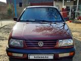 Volkswagen Vento 1992 года за 1 100 000 тг. в Жетысай – фото 5