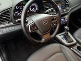 Hyundai Elantra 2018 года за 7 100 000 тг. в Караганда – фото 5