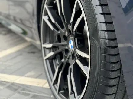 BMW 540 2018 года за 22 500 000 тг. в Алматы – фото 13