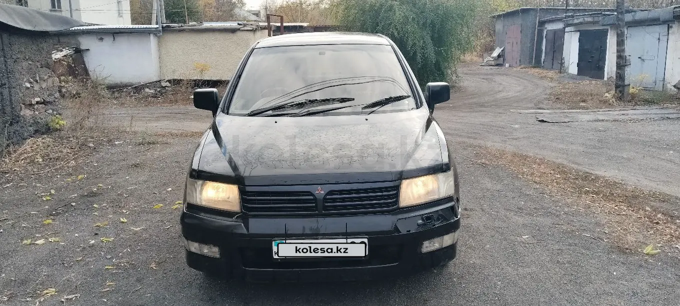 Mitsubishi Chariot, 1997