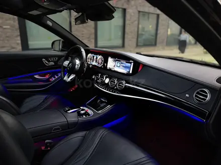 Mercedes-Benz S 63 AMG 2019 года за 42 000 000 тг. в Алматы – фото 10