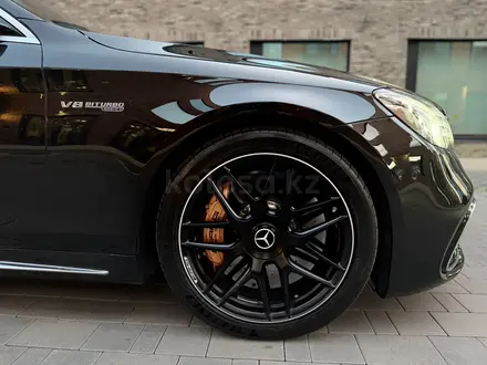 Mercedes-Benz S 63 AMG 2019 года за 42 000 000 тг. в Алматы – фото 16