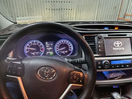 Toyota Highlander 2019 года за 21 500 000 тг. в Алматы – фото 11