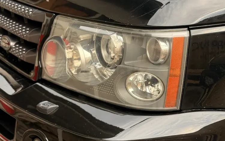 Передние фары на Range rover sport 320 за 5 000 тг. в Алматы