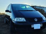 Volkswagen Sharan 2002 года за 4 000 000 тг. в Петропавловск
