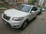 Hyundai Santa Fe 2011 годаүшін7 500 000 тг. в Астана – фото 3