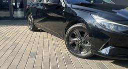 Hyundai Elantra 2023 года за 8 700 000 тг. в Алматы – фото 3