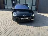 Hyundai Elantra 2023 годаүшін8 700 000 тг. в Алматы – фото 2