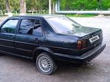 Volkswagen Jetta 1990 года за 650 000 тг. в Шымкент – фото 4