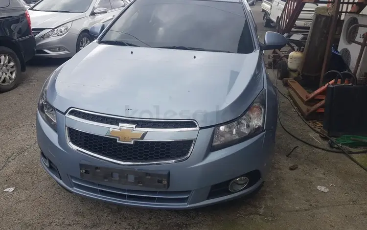 Фара Chevrolet Lacetti Cruze J300 оригинал привозной б/у за 40 000 тг. в Астана