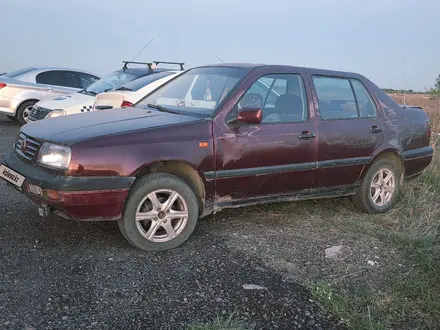 Volkswagen Vento 1992 года за 600 000 тг. в Астана – фото 10