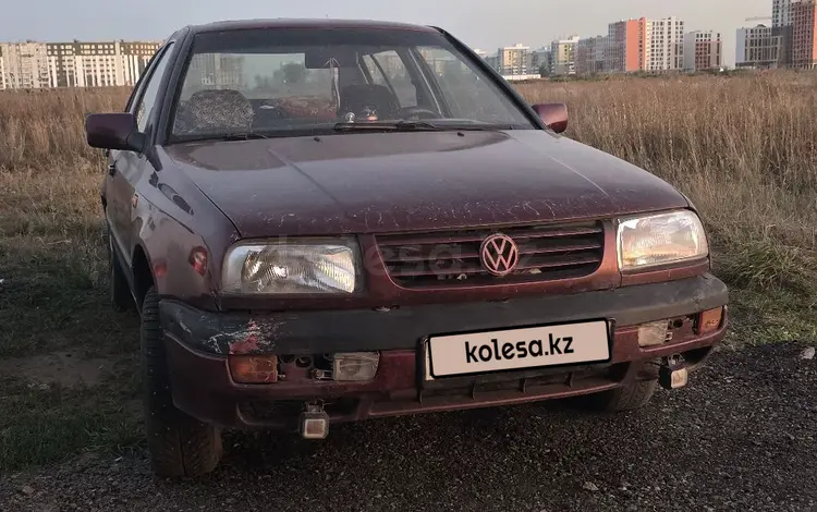 Volkswagen Vento 1992 годаfor600 000 тг. в Астана