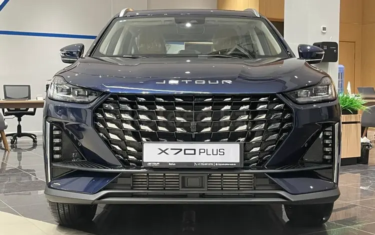 Jetour X70 Plus Prestige 2024 года за 11 890 000 тг. в Караганда