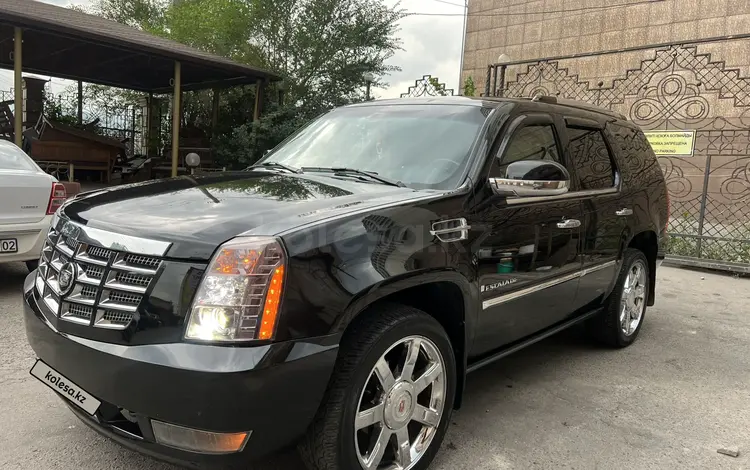 Cadillac Escalade 2007 годаfor11 000 000 тг. в Астана