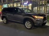 Toyota Highlander 2016 года за 14 000 000 тг. в Атырау – фото 4