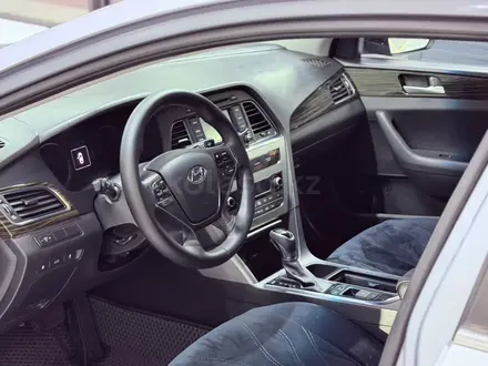 Hyundai Sonata 2017 года за 7 480 000 тг. в Алматы – фото 15