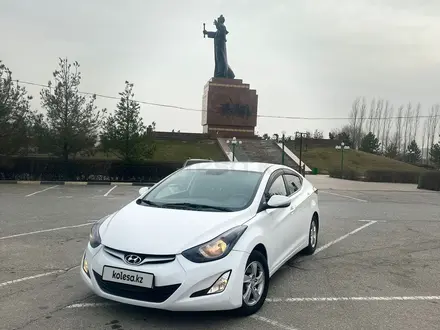 Hyundai Elantra 2015 года за 6 000 000 тг. в Шымкент – фото 4