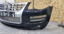 Передний бампер Touareg/Туарег R-line за 350 000 тг. в Алматы – фото 2