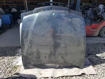 Капот на BMW E39 рестайлинг за 130 000 тг. в Шымкент