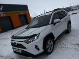 Toyota RAV4 2020 годаfor15 500 000 тг. в Жезказган