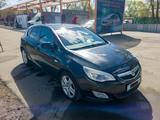 Opel Astra 2012 годаүшін4 050 000 тг. в Петропавловск – фото 2