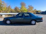 Mercedes-Benz E 300 1992 годаүшін1 300 000 тг. в Темиртау – фото 2