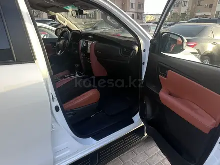 Toyota Fortuner 2022 годаүшін23 333 333 тг. в Актау – фото 13