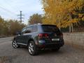 Volkswagen Touareg 2007 годаfor6 700 000 тг. в Алматы – фото 3