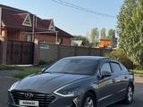 Hyundai Sonata 2019 годаүшін9 700 000 тг. в Астана – фото 3