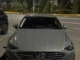 Hyundai Sonata 2019 годаүшін9 700 000 тг. в Астана – фото 5